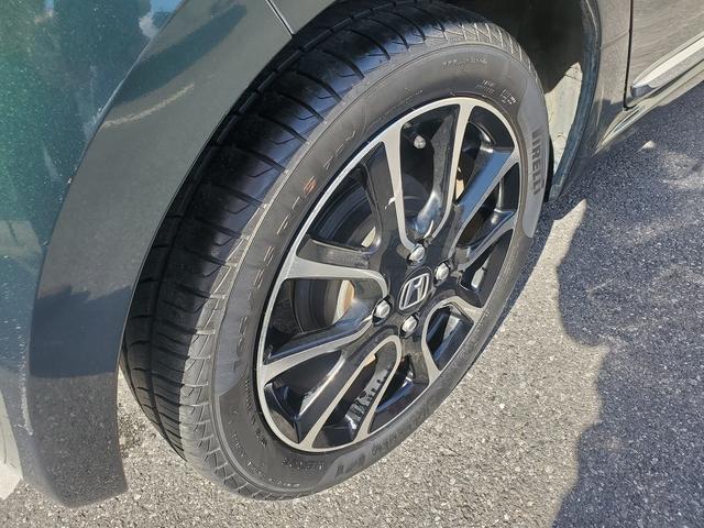 Ｎ－ＯＮＥ プレミアム　ツアラー　ＳＤナビ　ＣＤ　ＤＶＤ　Ｂｌｕｅｔｏｏｔｈ　バックカメラ　ＥＴＣ　プッシュスタート　フルセグＴＶ　スマートキー　アイドリングストップ　ドライブレコーダー前　ＨＩＤライト　フォグ　オートライト　ステリモ（57枚目）