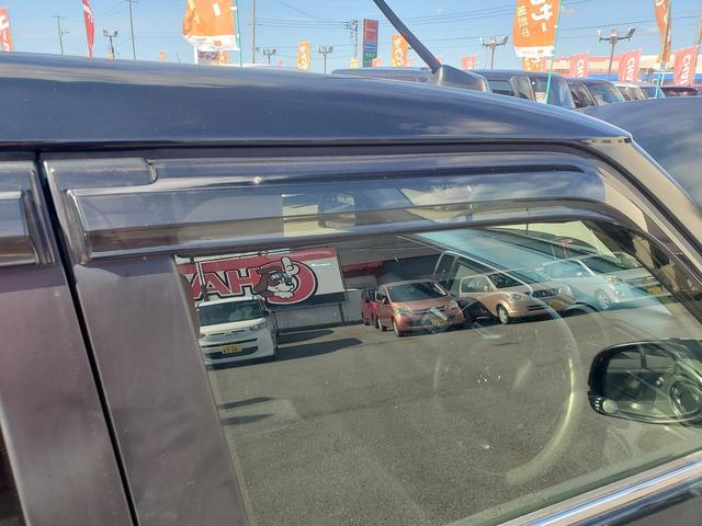 Ｎ－ＯＮＥ プレミアム　ツアラー　ＳＤナビ　ＣＤ　ＤＶＤ　Ｂｌｕｅｔｏｏｔｈ　バックカメラ　ＥＴＣ　プッシュスタート　フルセグＴＶ　スマートキー　アイドリングストップ　ドライブレコーダー前　ＨＩＤライト　フォグ　オートライト　ステリモ（61枚目）