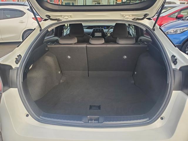 プリウス E 社外ナビ Bluetooth バックカメラ ステアリングリモコン プッシュスタート 15インチアルミ LEDライト スマートキー ETC ドライブレコーダー(15枚目)