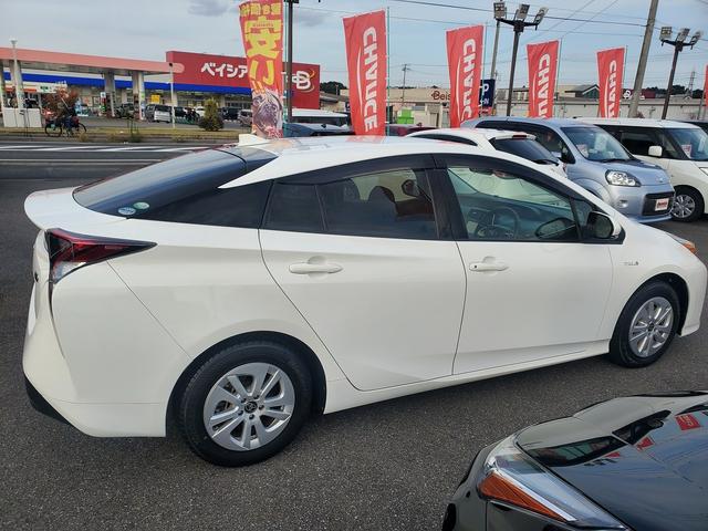 プリウス E 社外ナビ Bluetooth バックカメラ ステアリングリモコン プッシュスタート 15インチアルミ LEDライト スマートキー ETC ドライブレコーダー(17枚目)