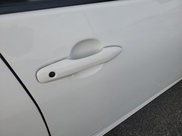 プリウス E 社外ナビ Bluetooth バックカメラ ステアリングリモコン プッシュスタート 15インチアルミ LEDライト スマートキー ETC ドライブレコーダー(53枚目)