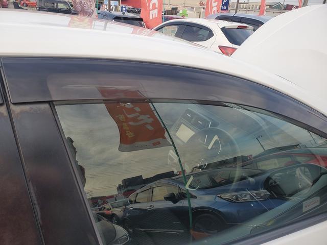 プリウス E 社外ナビ Bluetooth バックカメラ ステアリングリモコン プッシュスタート 15インチアルミ LEDライト スマートキー ETC ドライブレコーダー(54枚目)