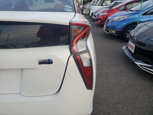 プリウス E 社外ナビ Bluetooth バックカメラ ステアリングリモコン プッシュスタート 15インチアルミ LEDライト スマートキー ETC ドライブレコーダー(57枚目)