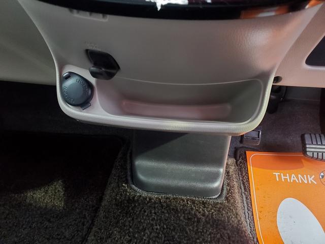 ☆ベビーカーもＯＫ！☆大きな展示場に広い通路も有りますので、お子様連れでのご来店も大歓迎です！ベビーカーと共に、ゆっくりと展示車両をご覧頂けます。