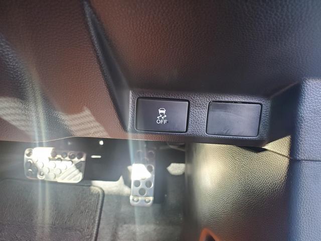 ☆安心整備☆　　　　陸運局指定の自社工場にて、納車前に点検、整備を行い、交換時期の消耗部品は交換して、ご納車させて頂きます。お客様のカーライフが快適でありますように最善を尽くします。