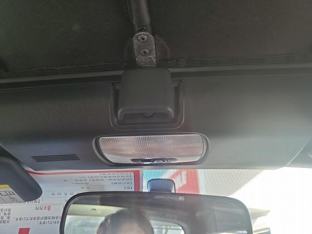 ☆初めて車を買うけど☆　お任せ下さい！佐倉店には経験豊富なスタッフから若くて元気なスタッフもいます！幅広い年齢層のスタッフがいるからこそ、お客様一人一人に合わせた、確かな提案をさせて頂きます。