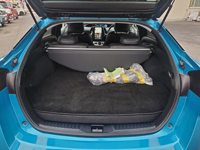 プリウスPHV Sナビパッケージ 純正ナビ フルセグTV Bluetooth バックカメラ ステリモ スマートキー トヨタセーフティーセンス クルーズコントロール ETC2.0 LEDライト15インチアルミ ドライブレコーダーF,R(16枚目)