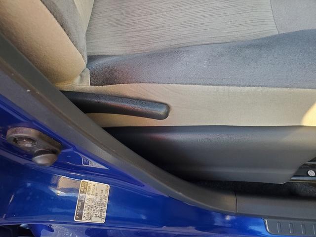 ☆店舗入り口☆　　　　店舗入り口は、表通り沿いに、２か所の出入り口が有ります！ＩＮ看板が目印です！