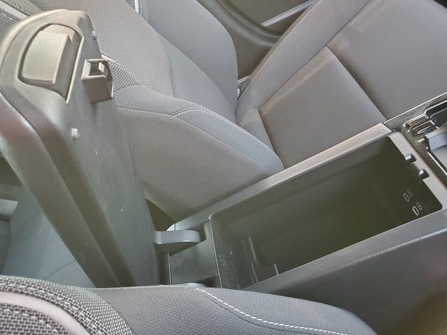 プリウス U Bluetoothオーディオ フルセグTV バックカメラ クルーズコントロール ステリモ ETC2.0 オートライト LEDライト プッシュスタート 17インチ純正アルミ(21枚目)