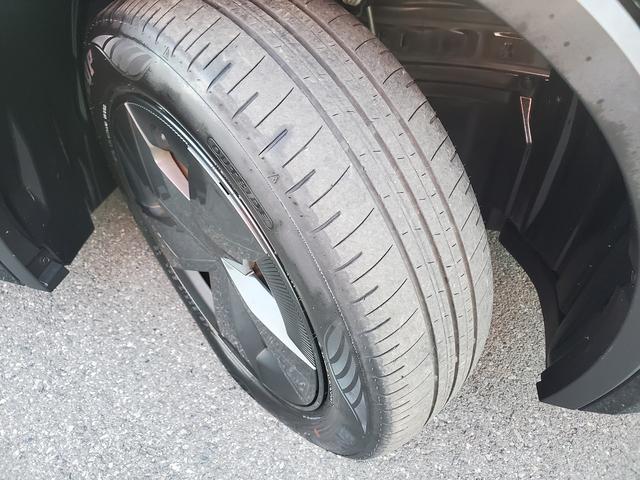 プリウス U Bluetoothオーディオ フルセグTV バックカメラ クルーズコントロール ステリモ ETC2.0 オートライト LEDライト プッシュスタート 17インチ純正アルミ(55枚目)