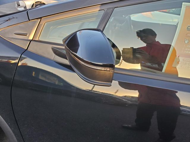 プリウス U Bluetoothオーディオ フルセグTV バックカメラ クルーズコントロール ステリモ ETC2.0 オートライト LEDライト プッシュスタート 17インチ純正アルミ(62枚目)