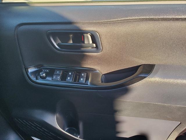 ���X���������܂������@�F�l�̂������ō��q�X�͓X�����������܂����I���܂ňȏ�ɐ������̂���L�X�Ƃ����X���ŁA��^���j�^�[���g���āA���q�l�����������Ƃ��ē������Ē����܂��B