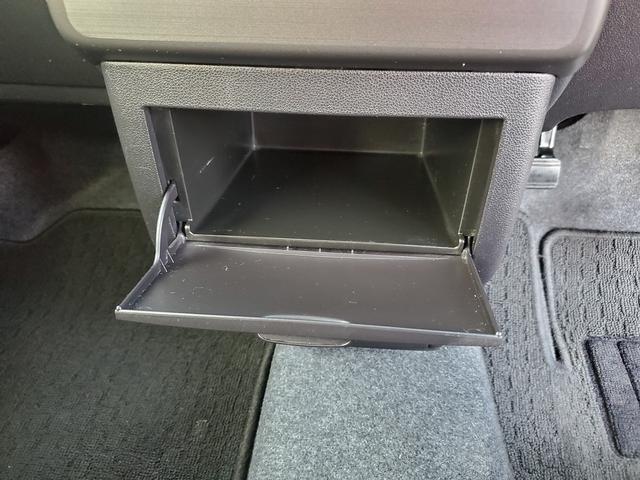 ムーヴコンテ カスタム　Ｘ　ＶＳ　ＳＤナビ　ＣＤ　ＤＶＤ　Ｂｌｕｅｔｏｏｔｈ　アイドリングストップ　スマートキー　純正１５インチアルミ　ＨＩＤ　フォグ　オートエアコン　ウインカーミラー（29枚目）