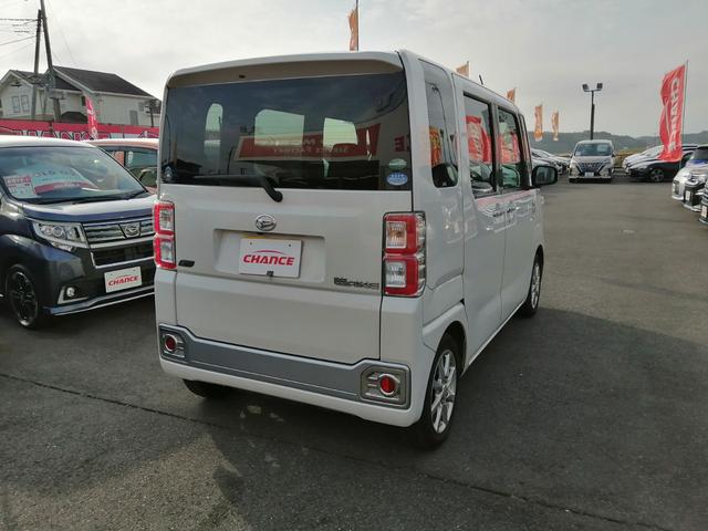 ウェイク Ｘ　ＳＡ　１４インチ純正アルミ　オートライト　フォグ　左パワースライドドア　アイドリングストップ　衝突軽減　ＥＴＣ　ＳＤナビ　ＣＤ　ワンセグＴＶ　ステリモ　プッシュスタート　スマートキー（4枚目）