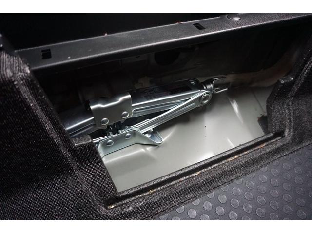 ハイブリッド・スマートセレクション 純正HDDナビ ワンセグTV CD DVD ミュージックサーバー Bモニター スマートキー ETC クルーズコントロール コーナーセンサー 電動格納ミラー HIDヘッドライトおーと オートライト(68枚目)