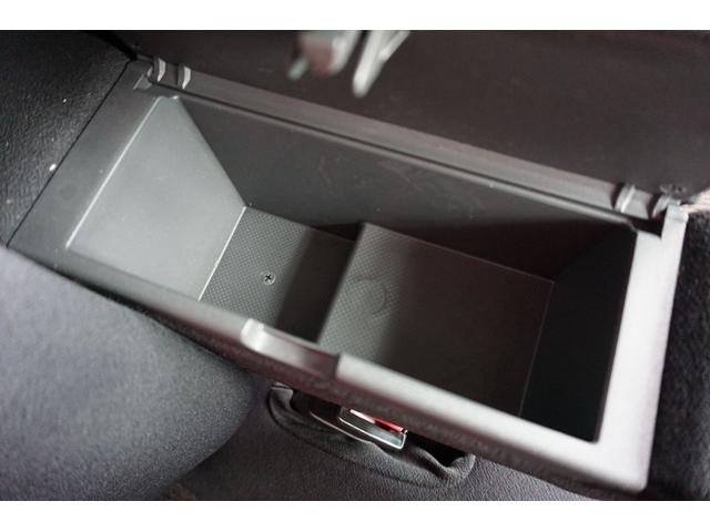 ハイウェイスター メモリーナビ ワンセグTV CD DVD ミュージックサーバー スマートキー プッシュスタート ETC 電動格納ミラー 左側パワスラ HIDヘッドライト フォグライト 純正14インチアルミホイール(44枚目)