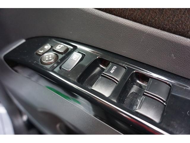 ハイウェイスター メモリーナビ ワンセグTV CD DVD ミュージックサーバー スマートキー プッシュスタート ETC 電動格納ミラー 左側パワスラ HIDヘッドライト フォグライト 純正14インチアルミホイール(53枚目)
