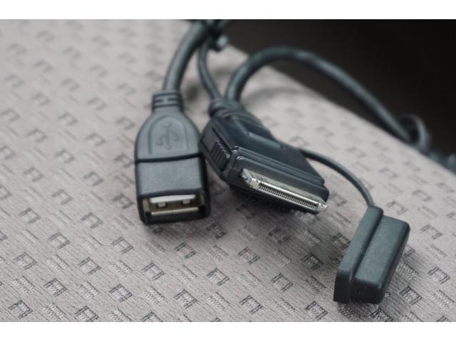 G 純正SDナビ フルセグTV CD DVD USB接続 Bモニター キーレス ETC 両側パワスラ 電動格納ミラー オートステップ HIDヘッドライト フォグライト ターボ 社外15インチアルミホイール(43枚目)