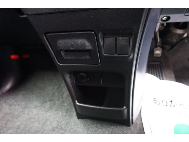 X メモリーナビ ワンセグTV CD DVD キーレス ETC 左側パワースライドドア 電動格納ミラー アイドリングストップ LEDヘッドライト オートライト 3列シート フルフラット ヲークスルー(41枚目)