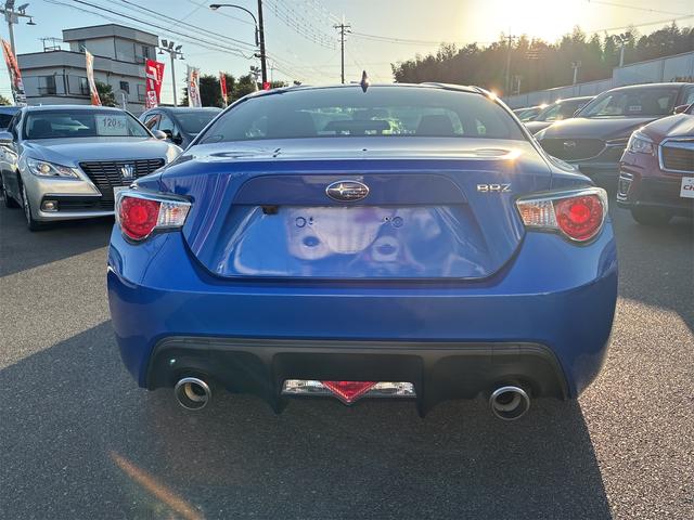 ＢＲＺ Ｒ　Ｂモニター　セキュリティ　電動格納ドアミラー　衝突安全ボディ　地デジ　ナビＴＶ　キーレスアクセス　ＡＢＳ　ＥＴＣ　パワーウインドウ　オートエアコン　ＳＤナビ　パワーステアリング　エアバック（9枚目）