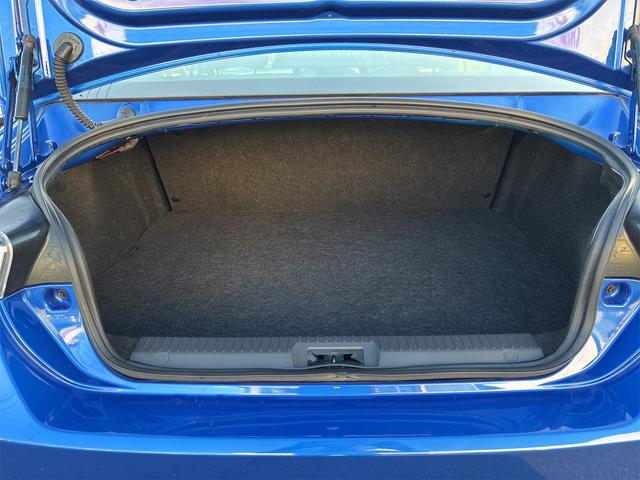 ＢＲＺ Ｒ　Ｂモニター　セキュリティ　電動格納ドアミラー　衝突安全ボディ　地デジ　ナビＴＶ　キーレスアクセス　ＡＢＳ　ＥＴＣ　パワーウインドウ　オートエアコン　ＳＤナビ　パワーステアリング　エアバック（18枚目）