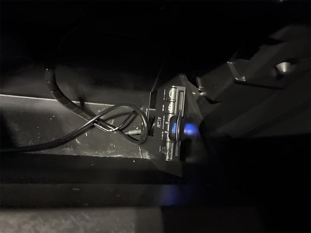 ＢＲＺ Ｒ　Ｂモニター　セキュリティ　電動格納ドアミラー　衝突安全ボディ　地デジ　ナビＴＶ　キーレスアクセス　ＡＢＳ　ＥＴＣ　パワーウインドウ　オートエアコン　ＳＤナビ　パワーステアリング　エアバック（27枚目）