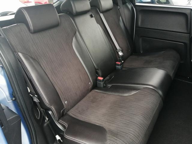 フリードスパイクハイブリッド ハイブリッド　プレミアムエディション　純正ナビ　フルセグＴＶ　Ｂｌｕｅｔｏｏｔｈ接続　ＣＤ／ＤＶＤ再生　ＥＴＣ　バックカメラ　両側パワースライドドア　アイドリングストップ　ＨＩＤヘッドライト　スマートキー　クルーズコントロール（37枚目）