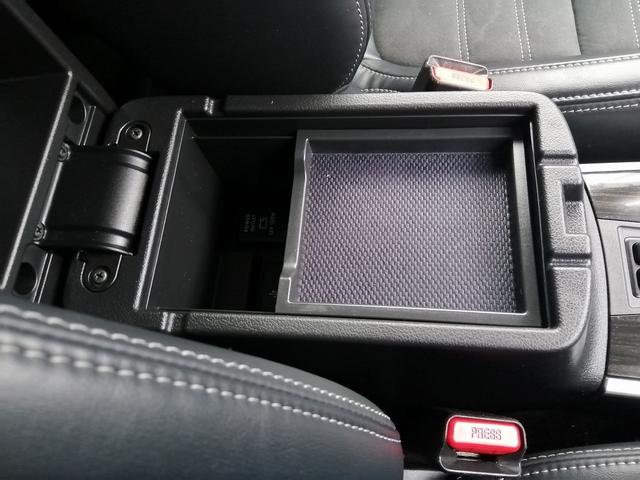 アウトランダーＰＨＥＶ Ｇナビパッケージ　純正ナビ　フルセグＴＶ　Ｂｌｕｅｔｏｏｔｈ接続　ＥＴＣ　全方位カメラ　バックカメラ　クルーズコントロール　ＬＥＤヘッド　エレクトリックテールゲート　パワーシート　シートヒーター　Ｅ－アシスト（35枚目）