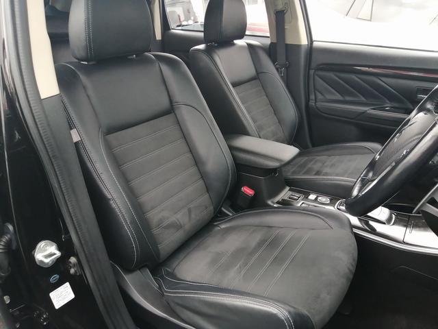 アウトランダーＰＨＥＶ Ｇナビパッケージ　純正ナビ　フルセグＴＶ　Ｂｌｕｅｔｏｏｔｈ接続　ＥＴＣ　全方位カメラ　バックカメラ　クルーズコントロール　ＬＥＤヘッド　エレクトリックテールゲート　パワーシート　シートヒーター　Ｅ－アシスト（52枚目）