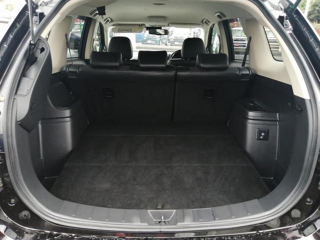 アウトランダーＰＨＥＶ Ｇナビパッケージ　純正ナビ　フルセグＴＶ　Ｂｌｕｅｔｏｏｔｈ接続　ＥＴＣ　全方位カメラ　バックカメラ　クルーズコントロール　ＬＥＤヘッド　エレクトリックテールゲート　パワーシート　シートヒーター　Ｅ－アシスト（60枚目）