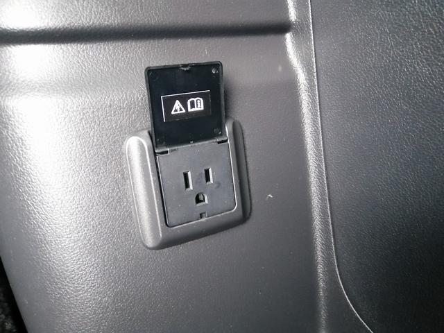 アウトランダーＰＨＥＶ Ｇナビパッケージ　純正ナビ　フルセグＴＶ　Ｂｌｕｅｔｏｏｔｈ接続　ＥＴＣ　全方位カメラ　バックカメラ　クルーズコントロール　ＬＥＤヘッド　エレクトリックテールゲート　パワーシート　シートヒーター　Ｅ－アシスト（62枚目）