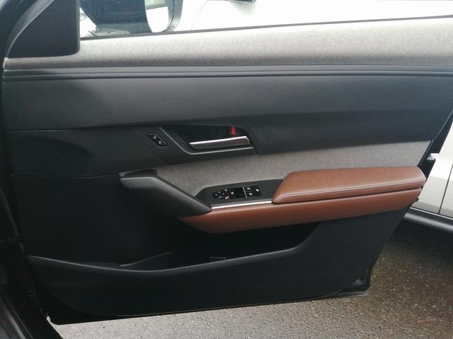 ＭＸ－３０ ベースグレード　純正ナビ　フルセグＴＶ　Ｂｌｕｅｔｏｏｔｈ接続　ＥＴＣ　３６０°ビューモニター　バックカメラ　運転席パワーシート　シートヒーター　ＬＥＤヘッド　スマートキー　クルーズコントロール　１８インチアルミ（35枚目）