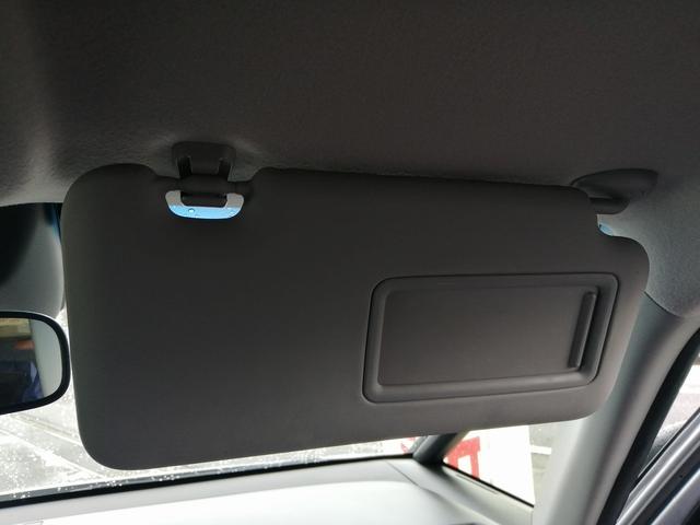 フィット ｅ：ＨＥＶホーム　純正ナビ　フルセグＴＶ　Ｂｌｕｅｔｏｏｔｈ接続　ＥＴＣ　バックカメラ　クルーズコントロール　ＬＥＤヘッドライト　プッシュスタート　スマートキー　ホンダセンシング　ハーフレザーシート（24枚目）