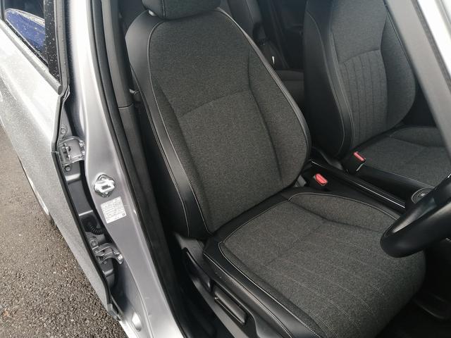 フィット ｅ：ＨＥＶホーム　純正ナビ　フルセグＴＶ　Ｂｌｕｅｔｏｏｔｈ接続　ＥＴＣ　バックカメラ　クルーズコントロール　ＬＥＤヘッドライト　プッシュスタート　スマートキー　ホンダセンシング　ハーフレザーシート（32枚目）