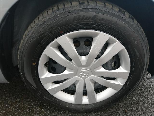 フィット ｅ：ＨＥＶホーム　純正ナビ　フルセグＴＶ　Ｂｌｕｅｔｏｏｔｈ接続　ＥＴＣ　バックカメラ　クルーズコントロール　ＬＥＤヘッドライト　プッシュスタート　スマートキー　ホンダセンシング　ハーフレザーシート（44枚目）