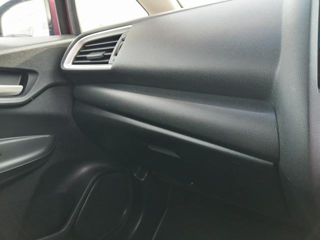 フィット １３Ｇ・Ｌ　ホンダセンシング　純正ナビ　フルセグＴＶ　Ｂｌｕｅｔｏｏｔｈ接続　ＣＤ／ＤＶＤ再生　ＥＴＣ　バックカメラ　クルーズコントロール　ＬＥＤヘッドライト　フロントフォグランプ　プッシュスタート　スマートキー　純正アルミ（41枚目）