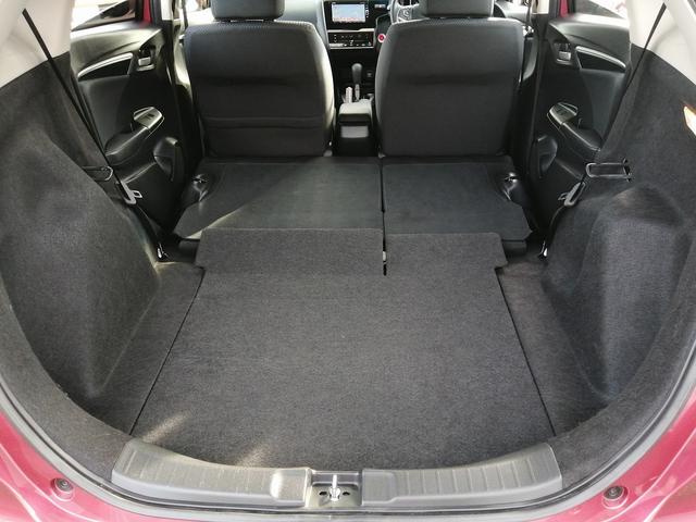 フィット １３Ｇ・Ｌ　ホンダセンシング　純正ナビ　フルセグＴＶ　Ｂｌｕｅｔｏｏｔｈ接続　ＣＤ／ＤＶＤ再生　ＥＴＣ　バックカメラ　クルーズコントロール　ＬＥＤヘッドライト　フロントフォグランプ　プッシュスタート　スマートキー　純正アルミ（54枚目）