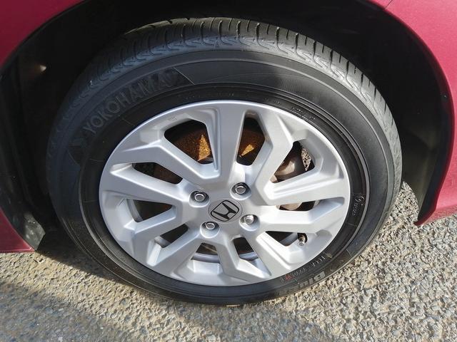 フィット １３Ｇ・Ｌ　ホンダセンシング　純正ナビ　フルセグＴＶ　Ｂｌｕｅｔｏｏｔｈ接続　ＣＤ／ＤＶＤ再生　ＥＴＣ　バックカメラ　クルーズコントロール　ＬＥＤヘッドライト　フロントフォグランプ　プッシュスタート　スマートキー　純正アルミ（59枚目）