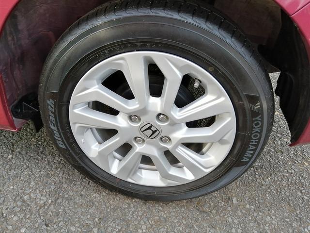 フィット １３Ｇ・Ｌ　ホンダセンシング　純正ナビ　フルセグＴＶ　Ｂｌｕｅｔｏｏｔｈ接続　ＣＤ／ＤＶＤ再生　ＥＴＣ　バックカメラ　クルーズコントロール　ＬＥＤヘッドライト　フロントフォグランプ　プッシュスタート　スマートキー　純正アルミ（61枚目）