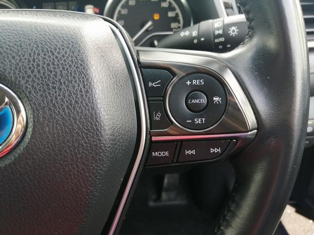 カムリ Ｇ　純正ナビ　フルセグＴＶ　Ｂｌｕｅｔｏｏｔｈ接続　ＥＴＣ　　バックカメラ　運転席パワーシート　ＬＥＤヘッド　プッシュスタート　スマートキー　クルーズコントロール　純正アルミ　トヨタセーフティーセンス（25枚目）
