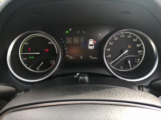 カムリ Ｇ　純正ナビ　フルセグＴＶ　Ｂｌｕｅｔｏｏｔｈ接続　ＥＴＣ　　バックカメラ　運転席パワーシート　ＬＥＤヘッド　プッシュスタート　スマートキー　クルーズコントロール　純正アルミ　トヨタセーフティーセンス（28枚目）