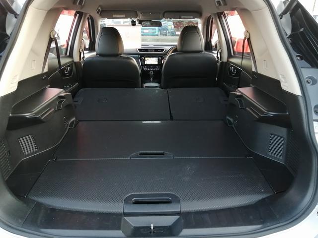 エクストレイル 20Xt エマージェンシーブレーキパッケージ 純正ナビ フルセグTV Bluetooth接続 アラウンドビューモニター バックカメラ シートヒーター ディスチャージヘッドライト アイドリングストップ プッシュスタート スマートキー 純正アルミ(41枚目)