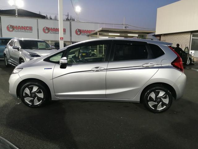 フィットハイブリッド Fパッケージ(11枚目)