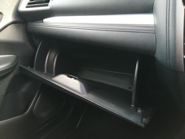 フィットハイブリッド Ｆパッケージ　安全ボディ　ＮＡＶＩ　メモリーナビゲーション　盗難警報装置　ＡＵＴＯエアコン　ＥＣＯＮ　ＡＢＳ付　横滑り防止システム　スマートキー　運転席エアバック　助手席エアバック　パワーステアリング（34枚目）