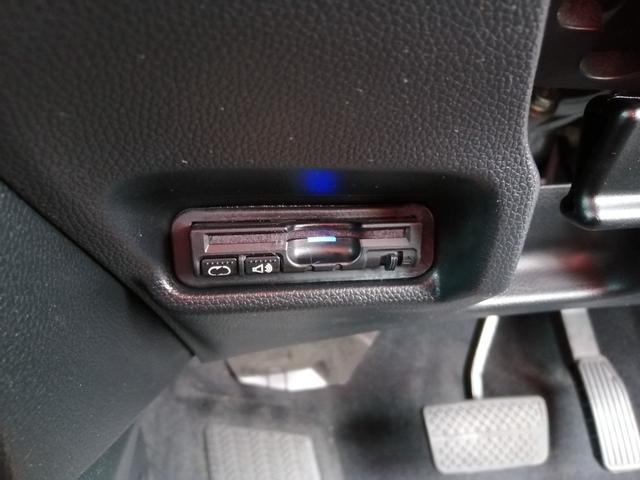 フィットハイブリッド Ｆパッケージ　安全ボディ　ＮＡＶＩ　メモリーナビゲーション　盗難警報装置　ＡＵＴＯエアコン　ＥＣＯＮ　ＡＢＳ付　横滑り防止システム　スマートキー　運転席エアバック　助手席エアバック　パワーステアリング（35枚目）