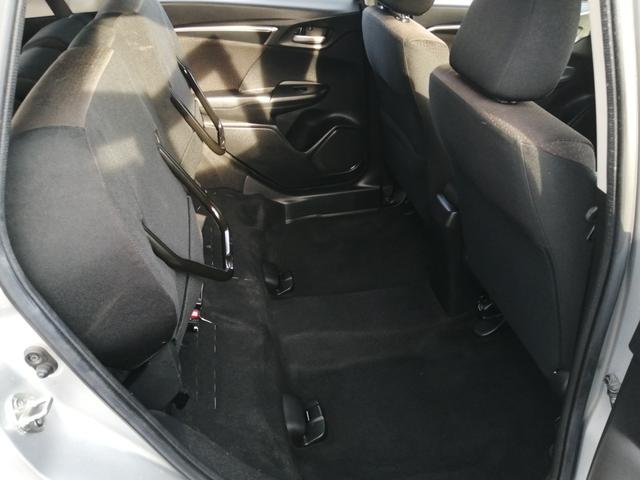 フィットハイブリッド Ｆパッケージ　安全ボディ　ＮＡＶＩ　メモリーナビゲーション　盗難警報装置　ＡＵＴＯエアコン　ＥＣＯＮ　ＡＢＳ付　横滑り防止システム　スマートキー　運転席エアバック　助手席エアバック　パワーステアリング（48枚目）