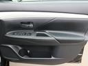 車両の画像を掲載させて頂きましたが、わかりにくい部分はございませんか?お見積り、お車の状態や装備など、ご案内できますのでサイト専用の『無料在庫確認・見積依頼』をご利用下さいませ。
