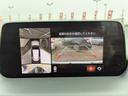 展示前や納車前に、全車両の内外装を、一台一台真心込めて手作業で清掃!展示中も全車毎日、営業スタッフも一緒に、外装の拭き上げ清掃を行っています!! だからこそ自信を持ってお勧めできる一台となります。