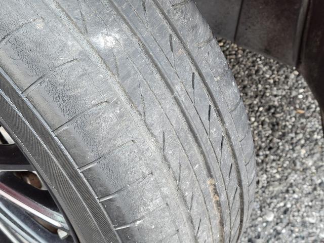 シャトル ハイブリッド　ホンダセンシング　メモリナビ　フルセグ　ＣＤ　ＤＶＤ再生　Ｂｌｕｅｔｏｏｔｈ　バックカメラ　ＥＴＣ　プライバシーガラス　横滑り防止　アルミホイール　ドライブレコーダー　衝突軽減ブレーキ（57枚目）