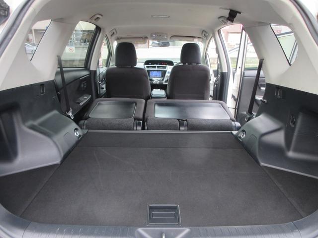 プリウスアルファ Ｓ　純正ナビ　ワンセグＴＶ　Ｂｌｕｅｔｏｏｔｈオーディオ　バックカメラ　ＥＴＣ　アルミホイール　フォグライト　横滑り防止　ＡＢＳ　運転席エアバック　助手席エアバック（16枚目）